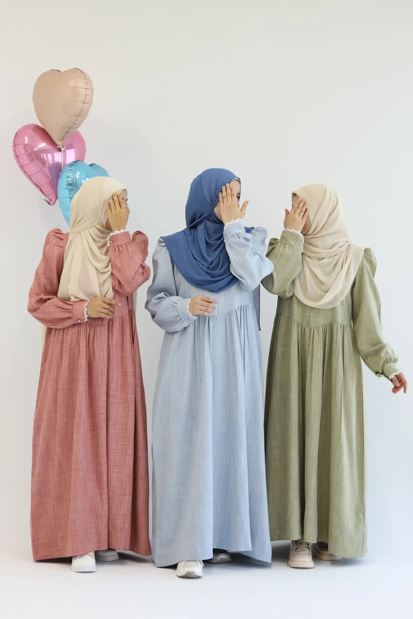 جلباب الملكة فلورا