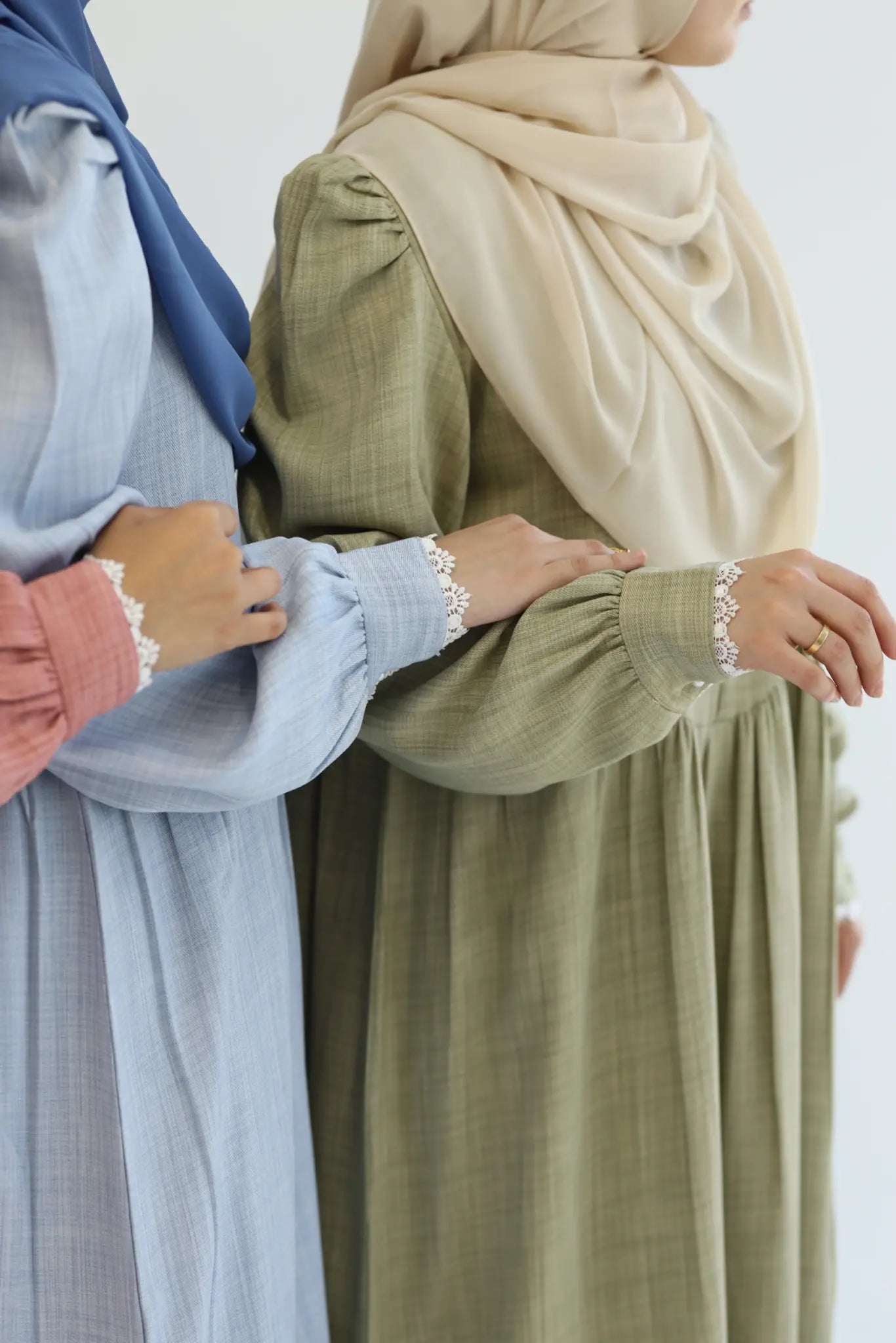 جلباب الملكة فلورا