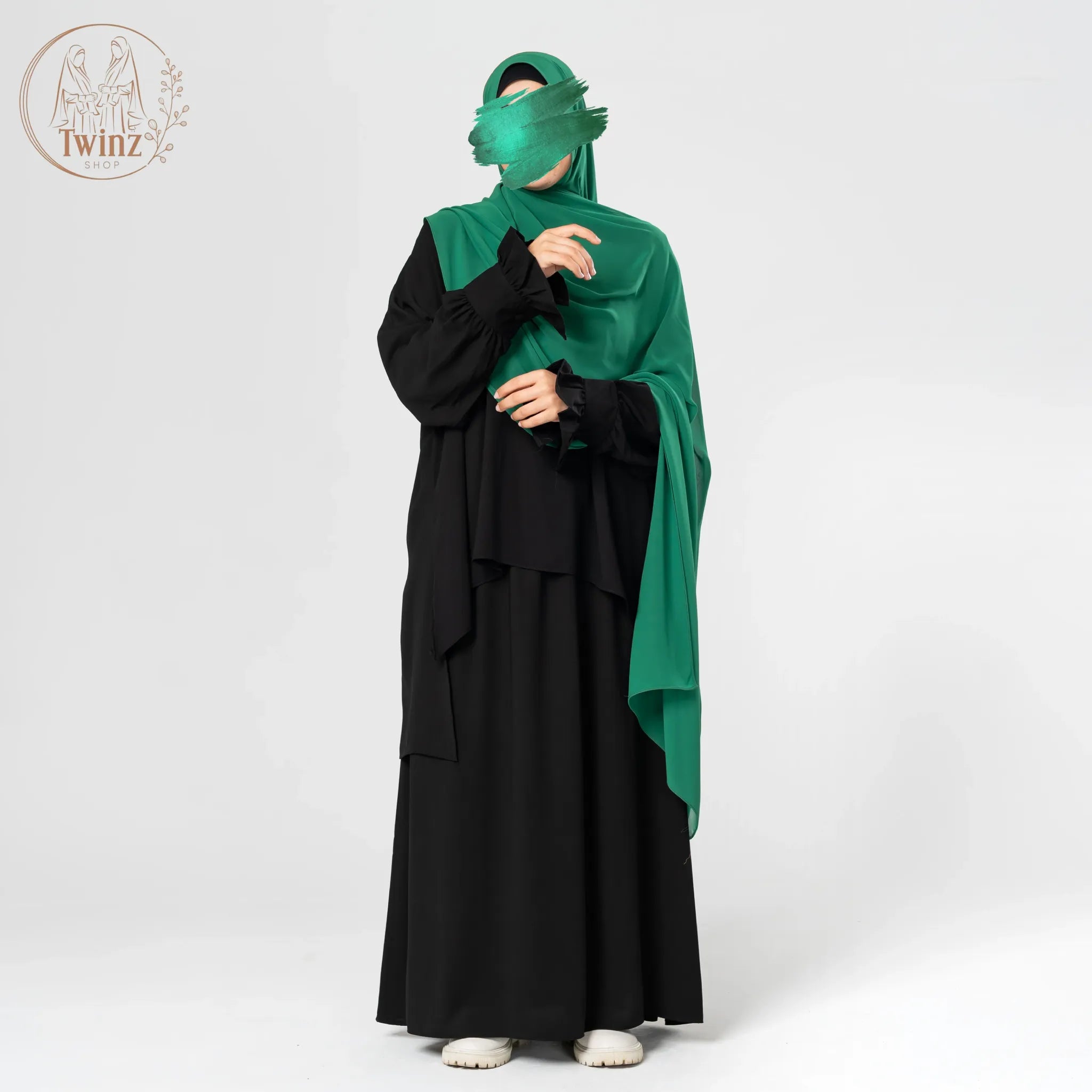 ادناء غالية