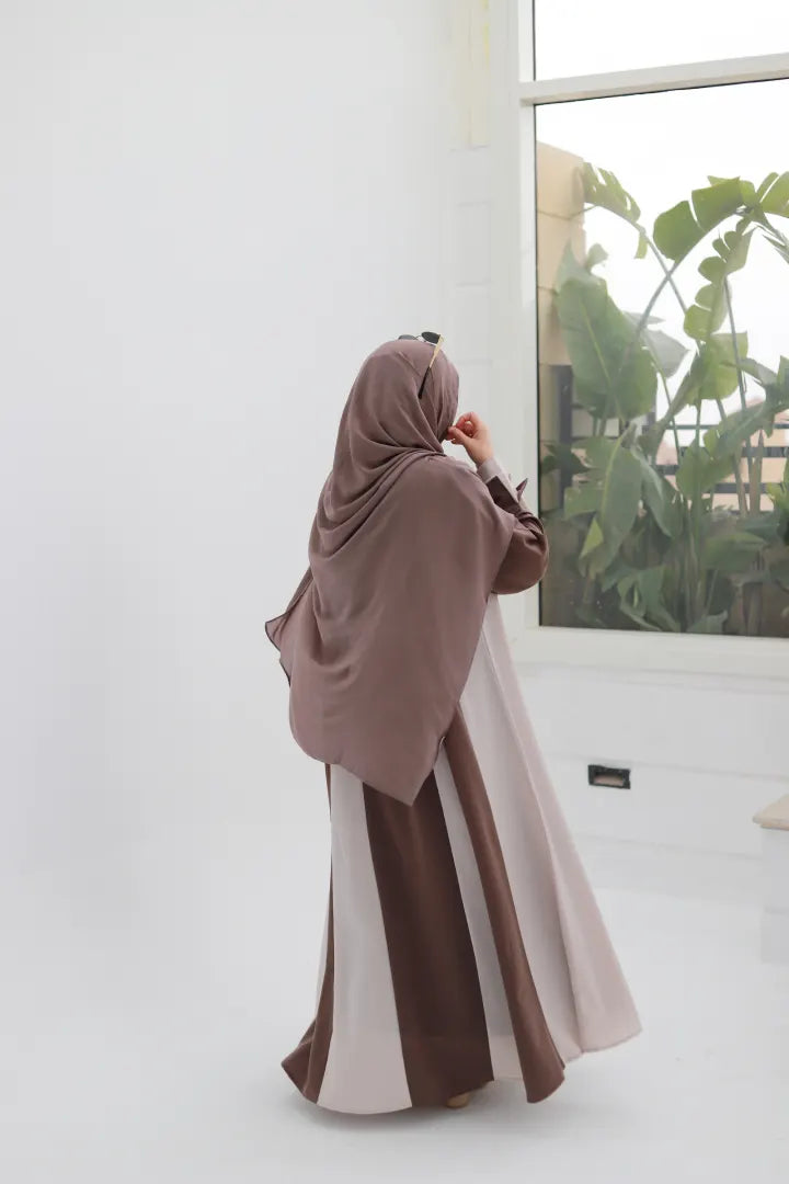 العباية (جمال الحجاب )